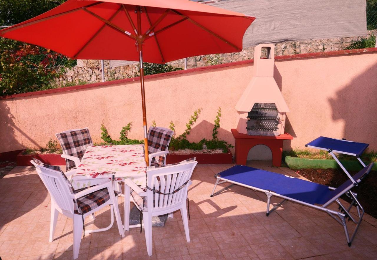 Apartman Nelamore - Krk Town, 300 Meters To The Beach 外观 照片